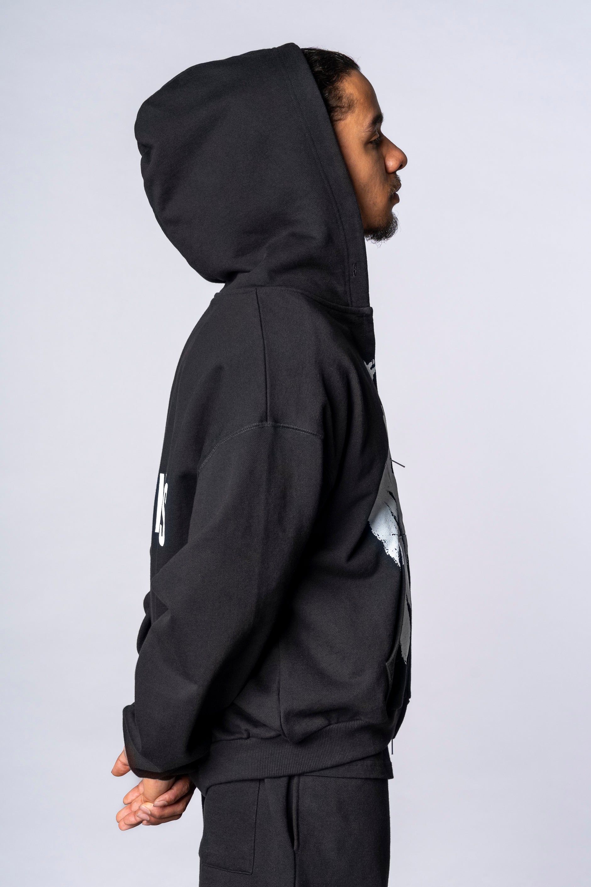 Sonder Zip Up